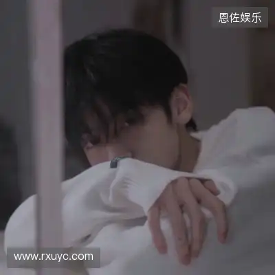 骆铖柳